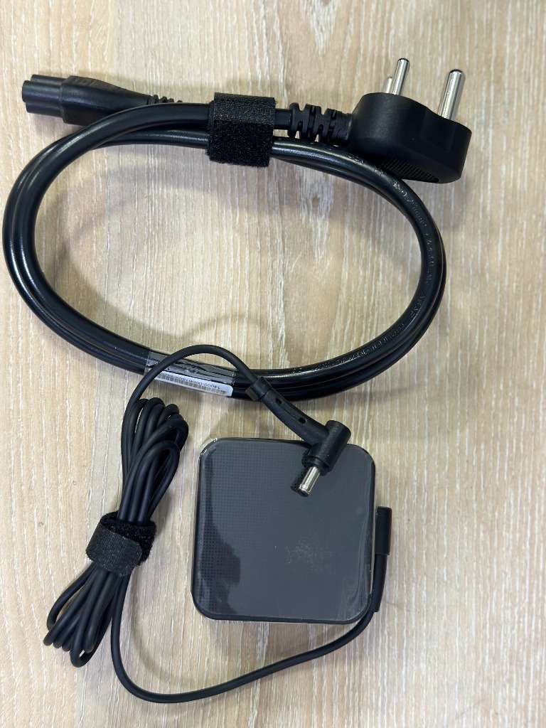 ASUS+45W+DC+Adapter+4mm+
